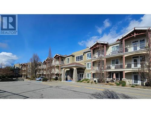 1990 Upper Sundance Drive Unit# 3314, West Kelowna, BC - Outdoor With Facade