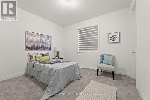 198 Thompson Dr, East Gwillimbury, ON - Indoor Photo Showing Bedroom