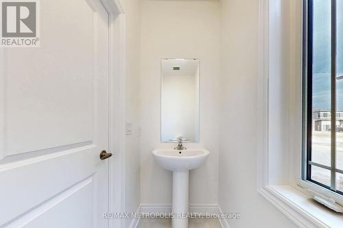 71 Season Crescent, Wasaga Beach, ON - Indoor Photo Showing Bathroom