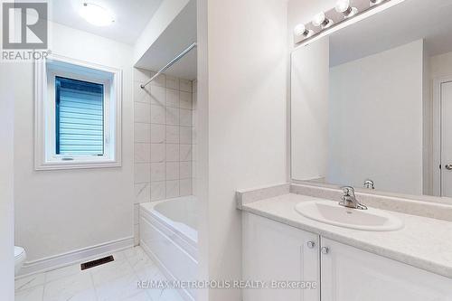 71 Season Crescent, Wasaga Beach, ON - Indoor Photo Showing Bathroom