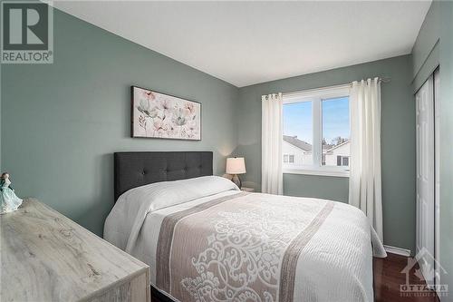 2nd bedroom - 1497 Bourcier Drive, Ottawa, ON - Indoor Photo Showing Bedroom