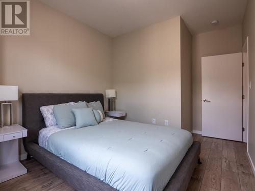 388 Eckhardt Avenue E Unit# 106, Penticton, BC - Indoor Photo Showing Bedroom
