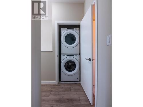 388 Eckhardt Avenue E Unit# 106, Penticton, BC - Indoor Photo Showing Laundry Room