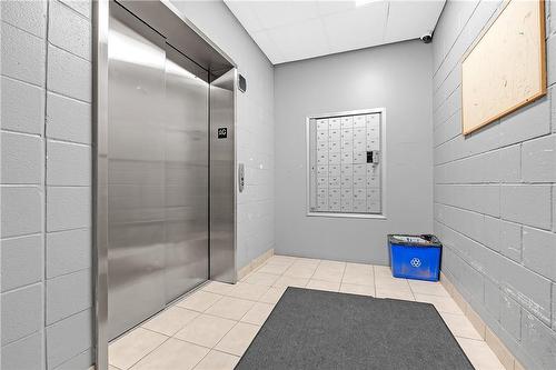 150 Colborne Street|Unit #304, Brantford, ON - Indoor Photo Showing Bathroom