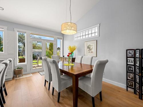 3886 Royston Rd, Courtenay, BC - Indoor Photo Showing Dining Room