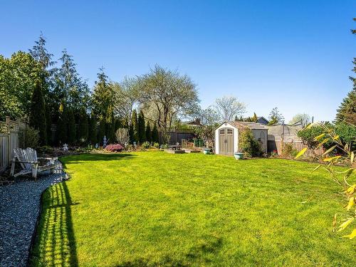 3886 Royston Rd, Courtenay, BC - Outdoor With Backyard