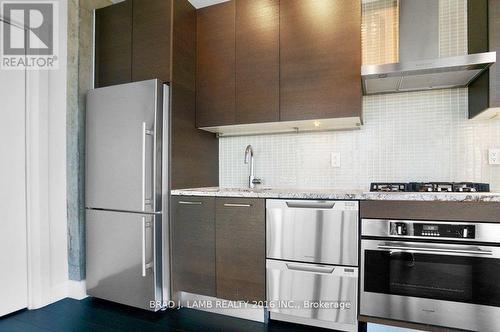 #3701 -224 King St W, Toronto, ON - Indoor Photo Showing Kitchen With Upgraded Kitchen