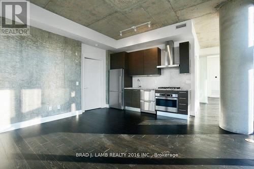 #3701 -224 King St W, Toronto, ON - Indoor Photo Showing Kitchen