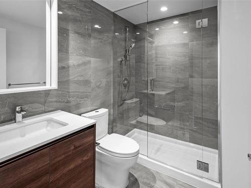 605-363 Tyee Rd, Victoria, BC - Indoor Photo Showing Bathroom