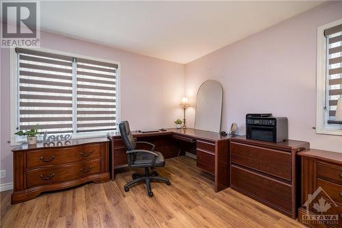 1221 Cp Lane, Arden, ON - Indoor Photo Showing Office