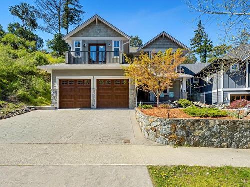 1153 Deerview Pl, Langford, BC - Outdoor With Facade