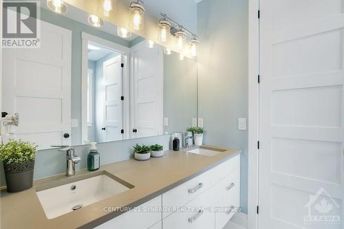 38 Des Spirees Place, Clarence-Rockland, ON - Indoor Photo Showing Bathroom