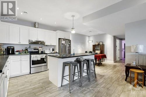 38 Des Spirees Place, Clarence-Rockland, ON - Indoor Photo Showing Kitchen With Upgraded Kitchen