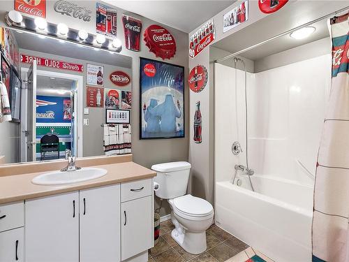 2536 Legacy Ridge, Langford, BC - Indoor Photo Showing Bathroom