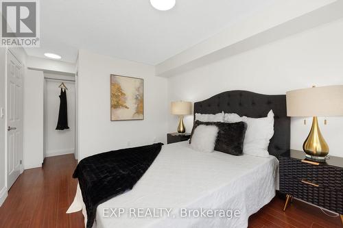 #802 -311 Richmond St E, Toronto, ON - Indoor Photo Showing Bedroom