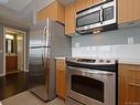 1005-834 Johnson St, Victoria, BC  - Indoor Photo Showing Kitchen With Stainless Steel Kitchen 