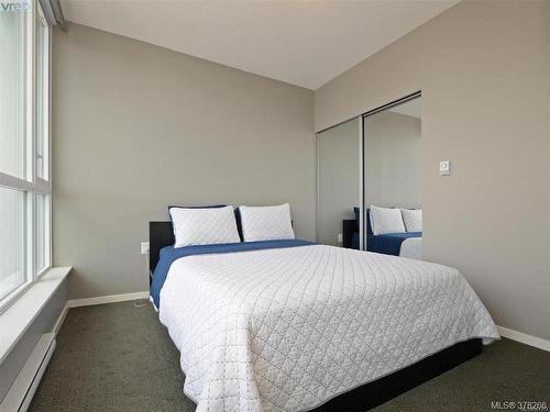 1005-834 Johnson St, Victoria, BC - Indoor Photo Showing Bedroom