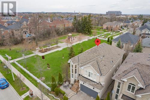 31 Ridgestone Dr, Richmond Hill, ON - Outdoor With View