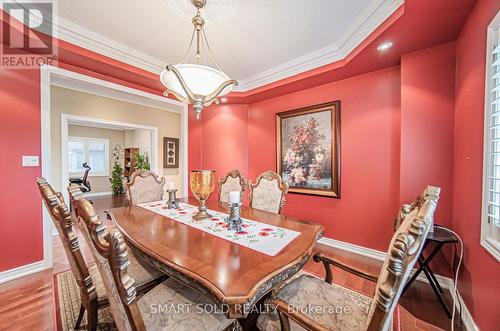 31 Ridgestone Dr, Richmond Hill, ON - Indoor Photo Showing Dining Room
