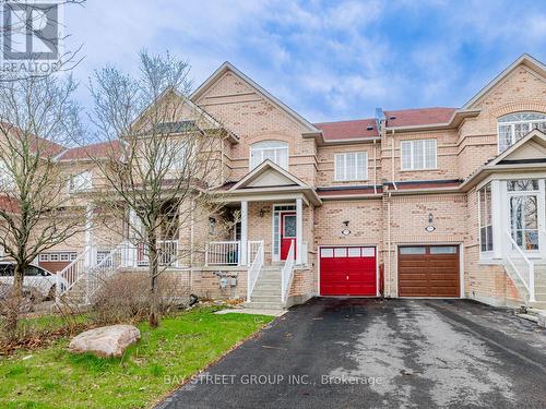 195 Kirkvalley Crescent, Aurora, ON - Outdoor With Facade