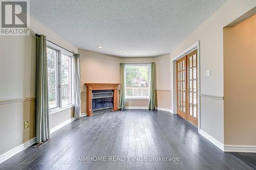 152 Elderwood Tr, Oakville, ON - Indoor Photo Showing Living Room With Fireplace