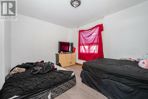 98 Stavely Crescent, Toronto, ON - Indoor Photo Showing Bedroom