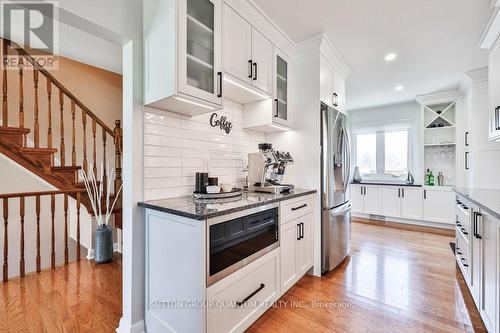 57 Decarie Circ, Toronto, ON - Indoor Photo Showing Kitchen With Upgraded Kitchen