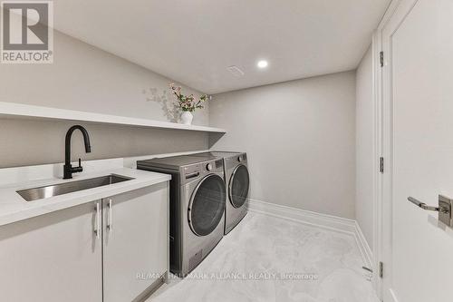 1312 Duncan Rd, Oakville, ON - Indoor Photo Showing Laundry Room