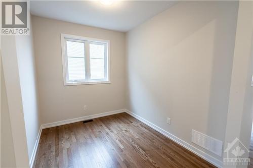 649 Terrier Circle, Richmond, ON - Indoor Photo Showing Other Room