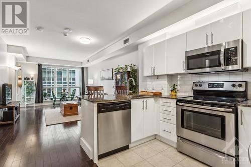 242 Rideau Street Unit#2106, Ottawa, ON - Indoor Photo Showing Kitchen With Stainless Steel Kitchen