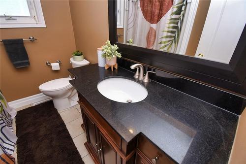 23 Brelus Drive, Dunnville, ON - Indoor Photo Showing Bathroom