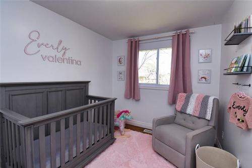 23 Brelus Drive, Dunnville, ON - Indoor Photo Showing Bedroom