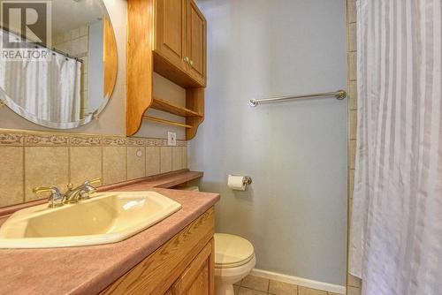 1455 N Twelfth Avenue, Williams Lake, BC - Indoor Photo Showing Bathroom