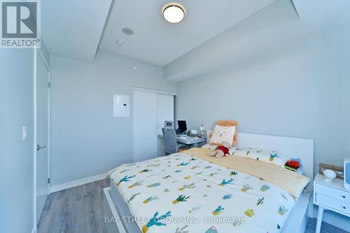 #217 -52 Forest Manor Rd, Toronto, ON - Indoor Photo Showing Bedroom
