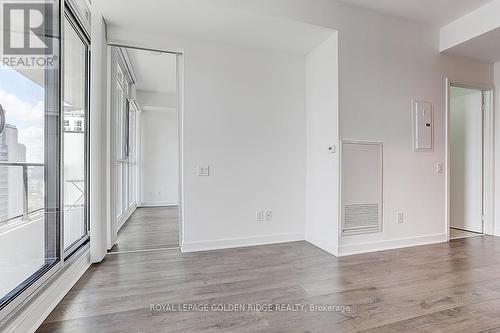 #2002 -290 Adelaide St W, Toronto, ON - Indoor Photo Showing Other Room