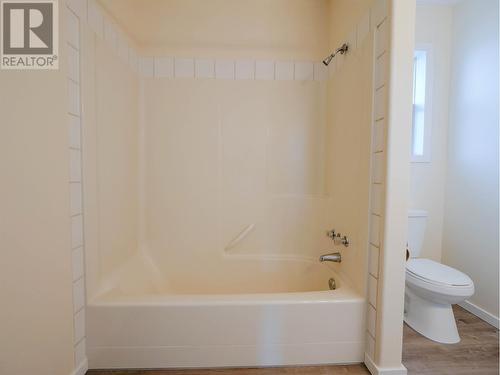 7 410 Pinchbeck Street, Quesnel, BC - Indoor Photo Showing Bathroom