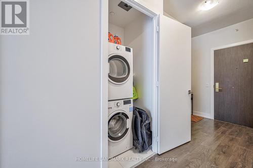 #311W -268 Buchanan Dr, Markham, ON - Indoor Photo Showing Laundry Room