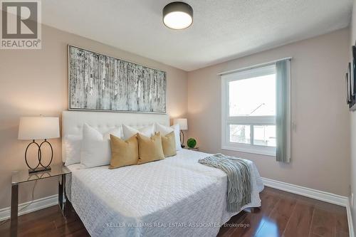 #47 -60 Hanson Rd, Mississauga, ON - Indoor Photo Showing Bedroom
