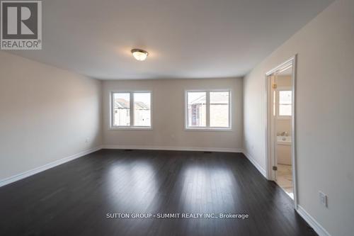 1473 Rose Way, Milton, ON - Indoor Photo Showing Other Room