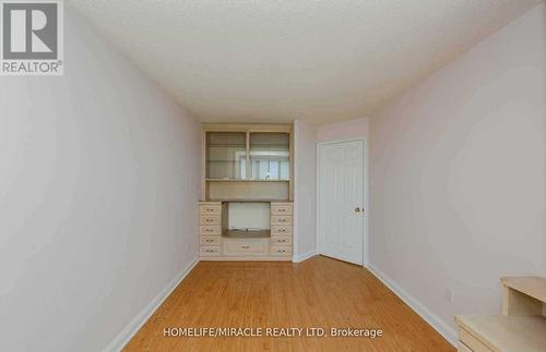 #1810 -24 Hanover Rd, Brampton, ON - Indoor Photo Showing Other Room