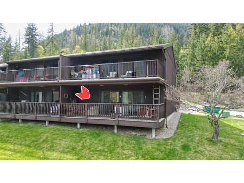1 - 1691 Highway 3A, Nelson, BC - Outdoor