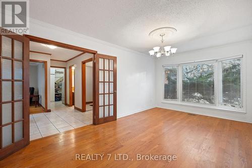 105 Cherry Hills Dr, Vaughan, ON - Indoor Photo Showing Other Room