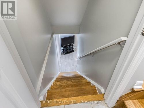 725 Ambroise Cres, Milton, ON - Indoor Photo Showing Other Room
