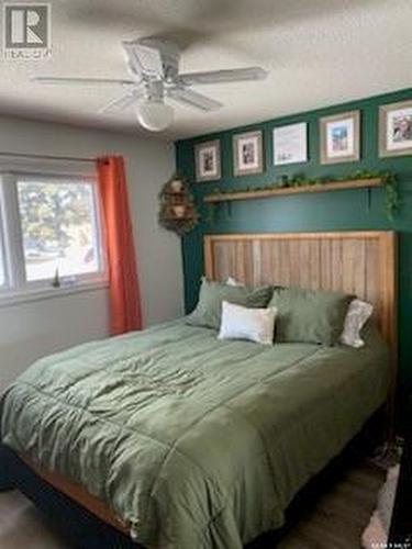 409 Forget Street, Foam Lake, SK - Indoor Photo Showing Bedroom