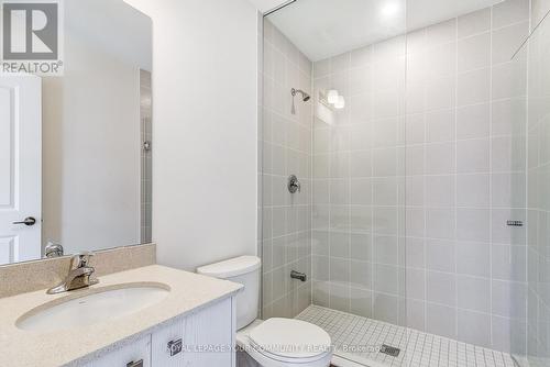 #2 -3 Bond Cres, Richmond Hill, ON - Indoor Photo Showing Bathroom
