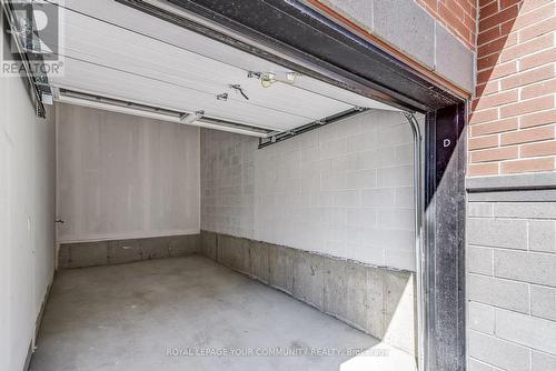 #2 -3 Bond Cres, Richmond Hill, ON - Indoor Photo Showing Garage