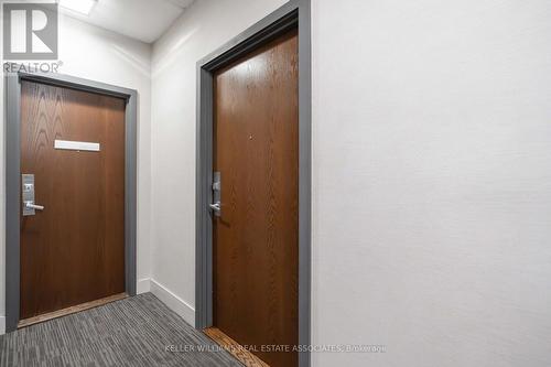 #311 -360 Square One Dr E, Mississauga, ON - Indoor Photo Showing Other Room