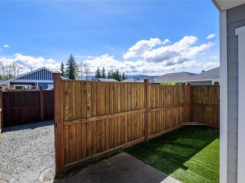 3307 Eleventh St, Cumberland, BC - Outdoor