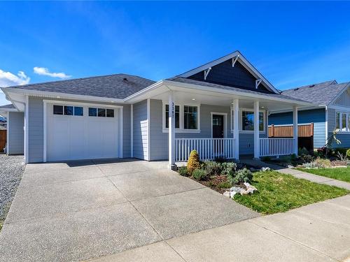 3307 Eleventh St, Cumberland, BC - Outdoor With Deck Patio Veranda With Facade