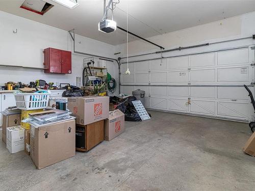 7-2979 River Rd, Chemainus, BC - Indoor Photo Showing Garage